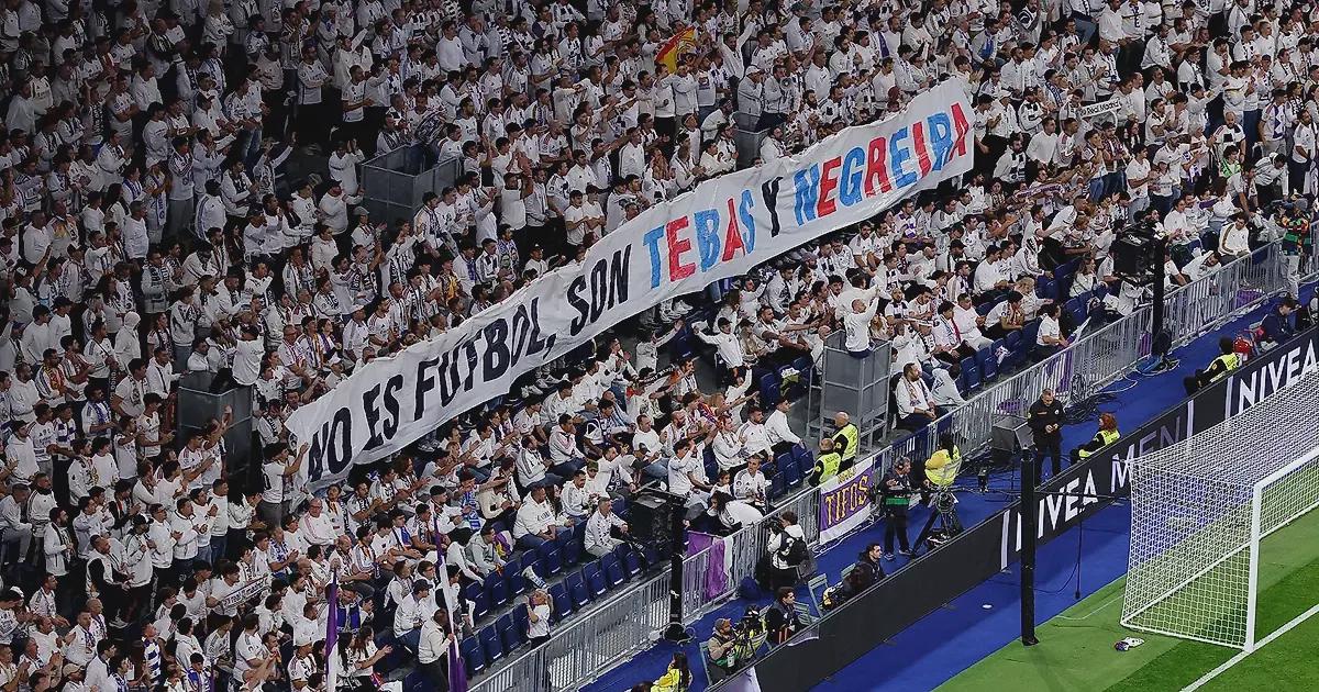 Фанаты «Реала» протестовали против Тебаса и Негрейры на матче с «Севильей»
