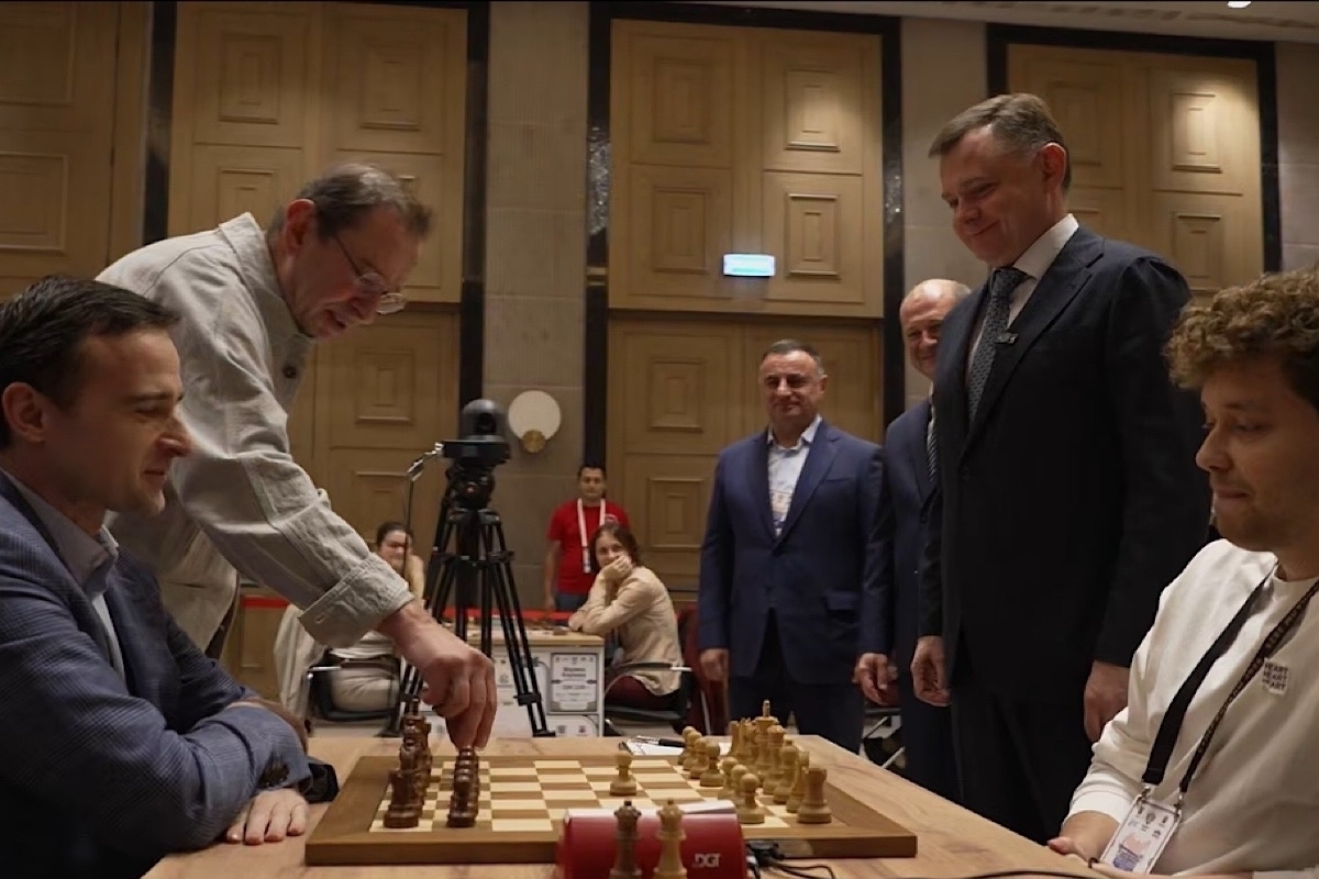 Кабинет Хабенского: шахматный дебют в Ростове
