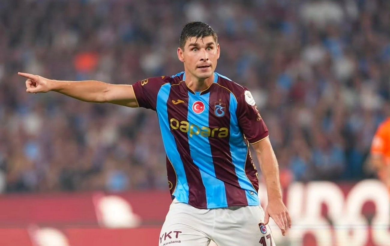 Малиновский в Бельгии: операция на колене и неопределённый срок возвращения