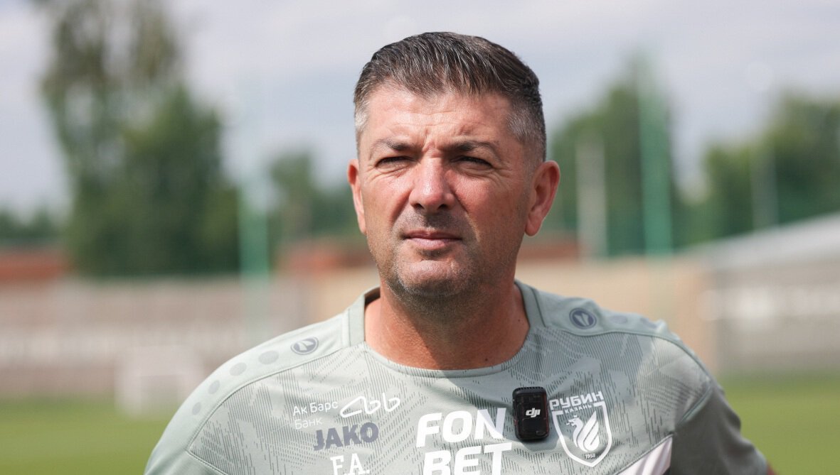 Леонид Слуцкий критиковал Франка Артигу: «Артига потерял уважение команды»