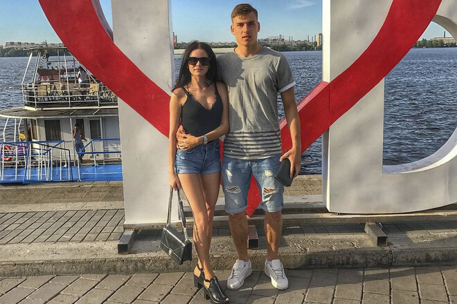 Анастасия Лунина напомнила о Днепре: архивные фото зажгли воспоминания