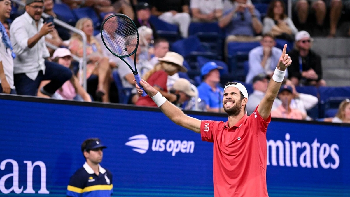 Зверев стал полуфиналистом US Open 2026